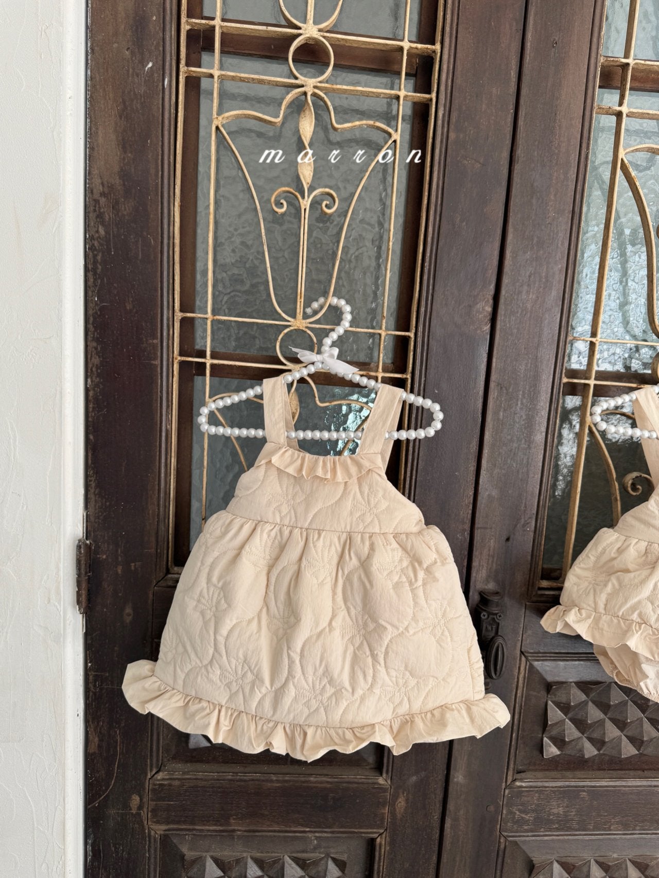 ［marron］Quilting frill one-piece