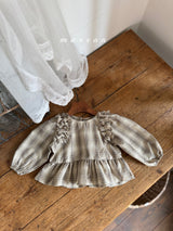 ［marron］Mono frill blouse