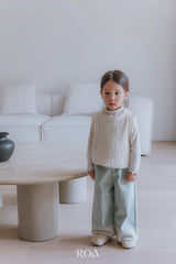 ［ROA］Knit lace vest