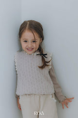 ［ROA］Knit lace vest