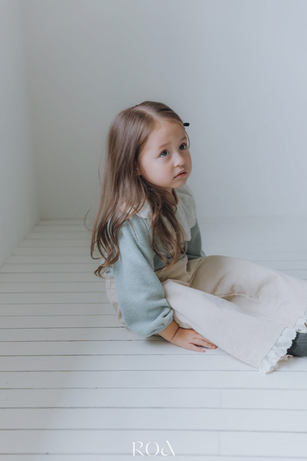 ［ROA］Lace collar tops