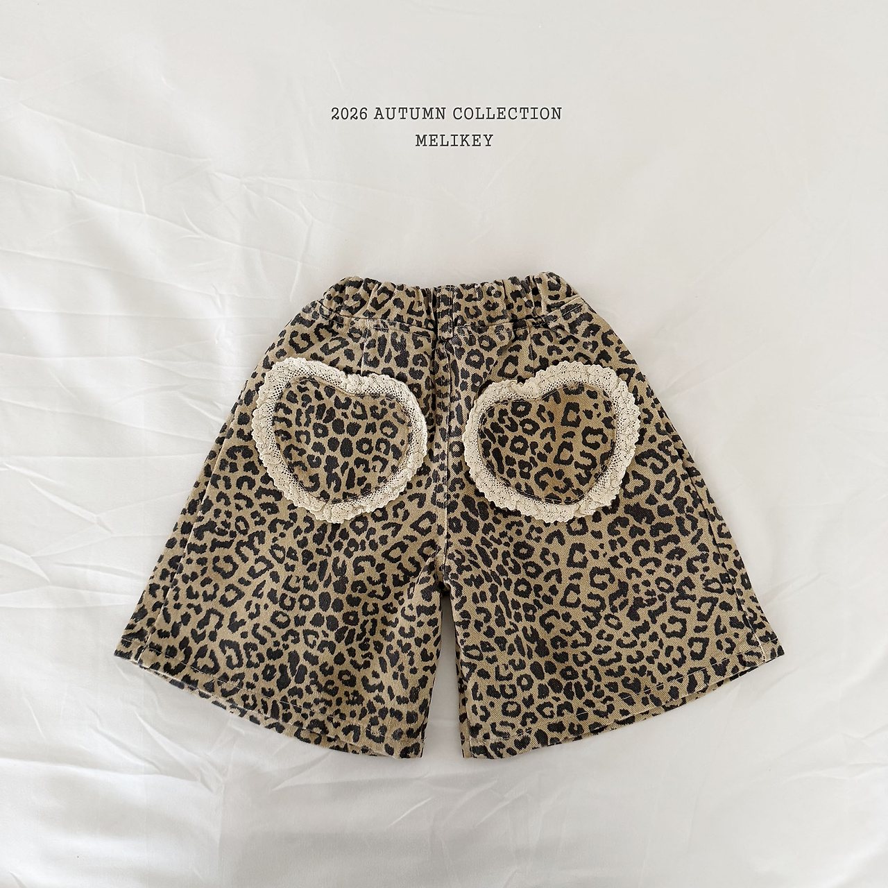 ［Melikey］Leopard heart bamuda pants