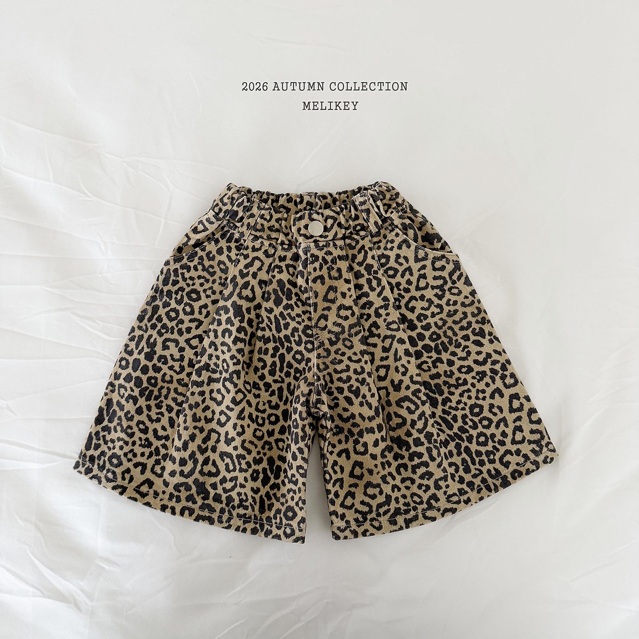 ［Melikey］Leopard heart bamuda pants