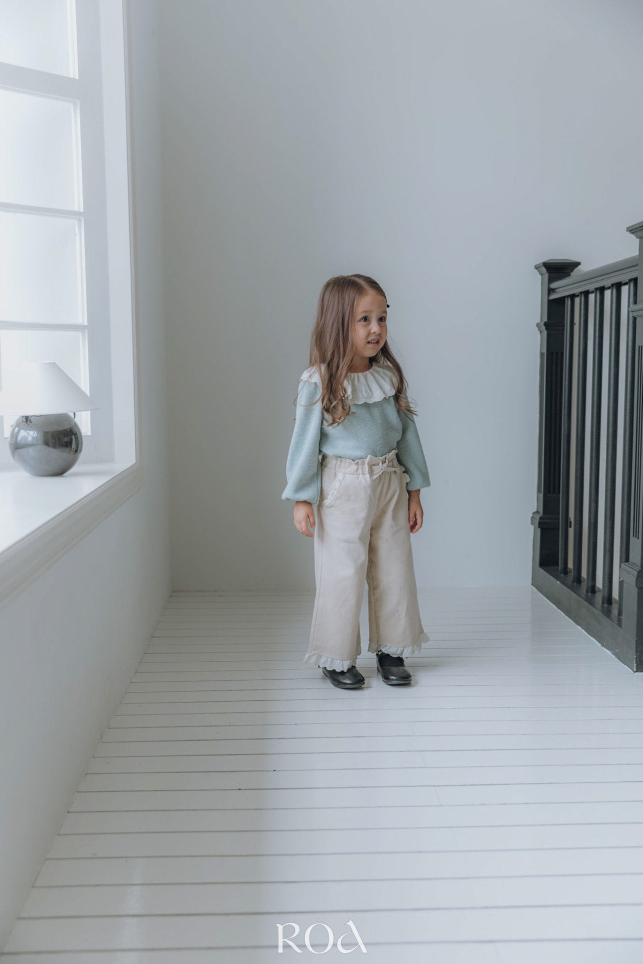 ［ROA］Lace collar tops