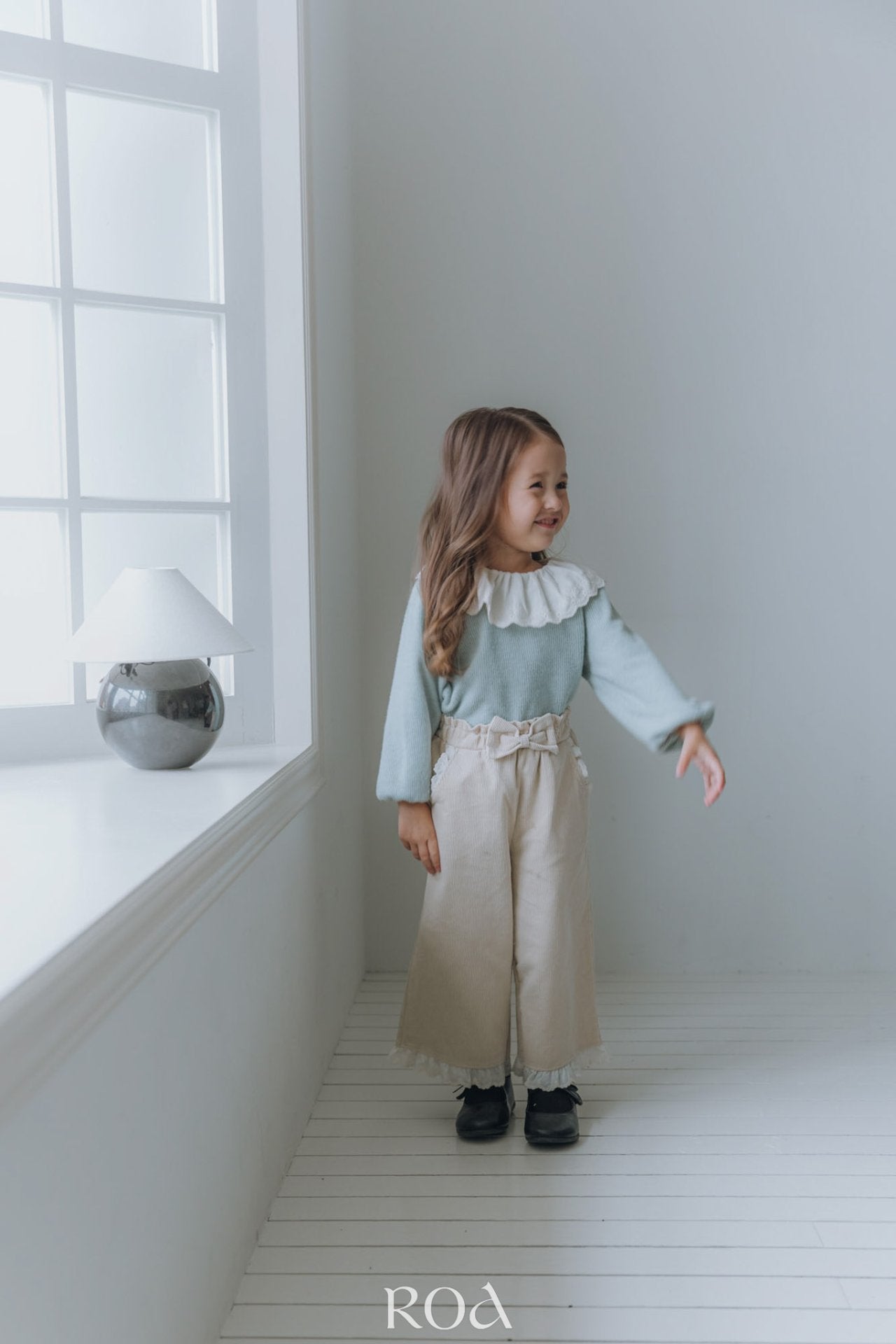 ［ROA］Lace collar tops