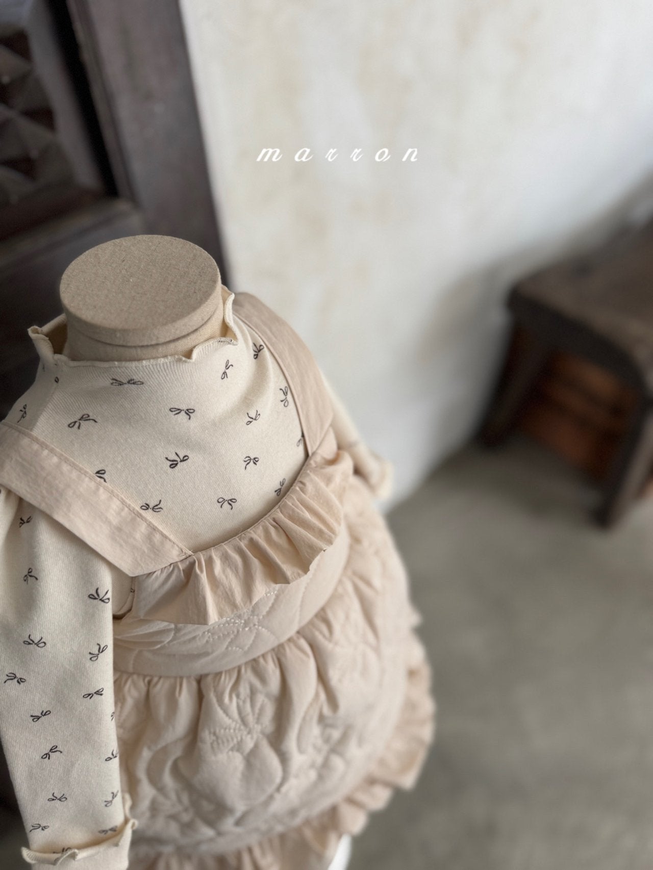 ［marron］Quilting frill one-piece