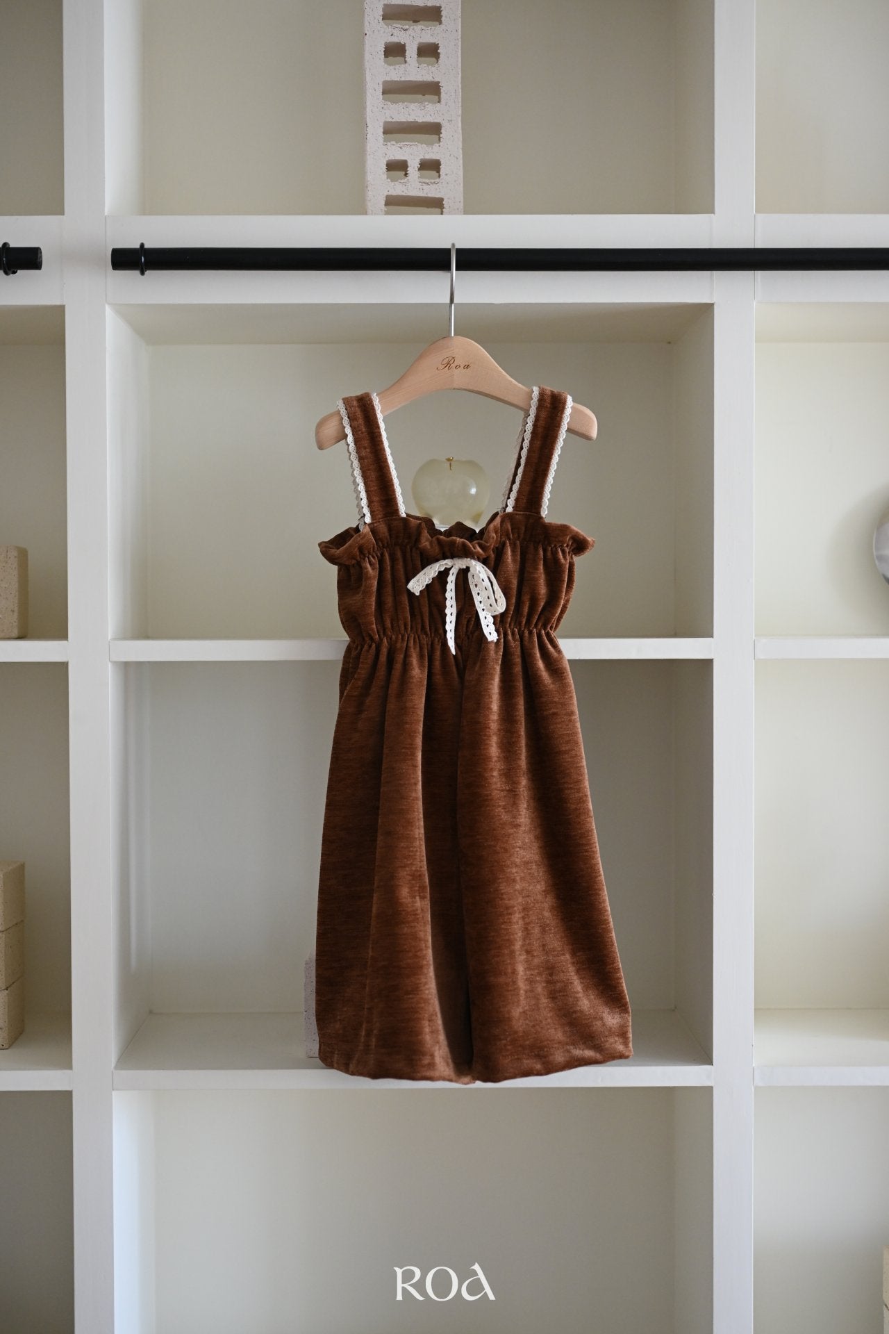 ［ROA］Shirring jumpsuit