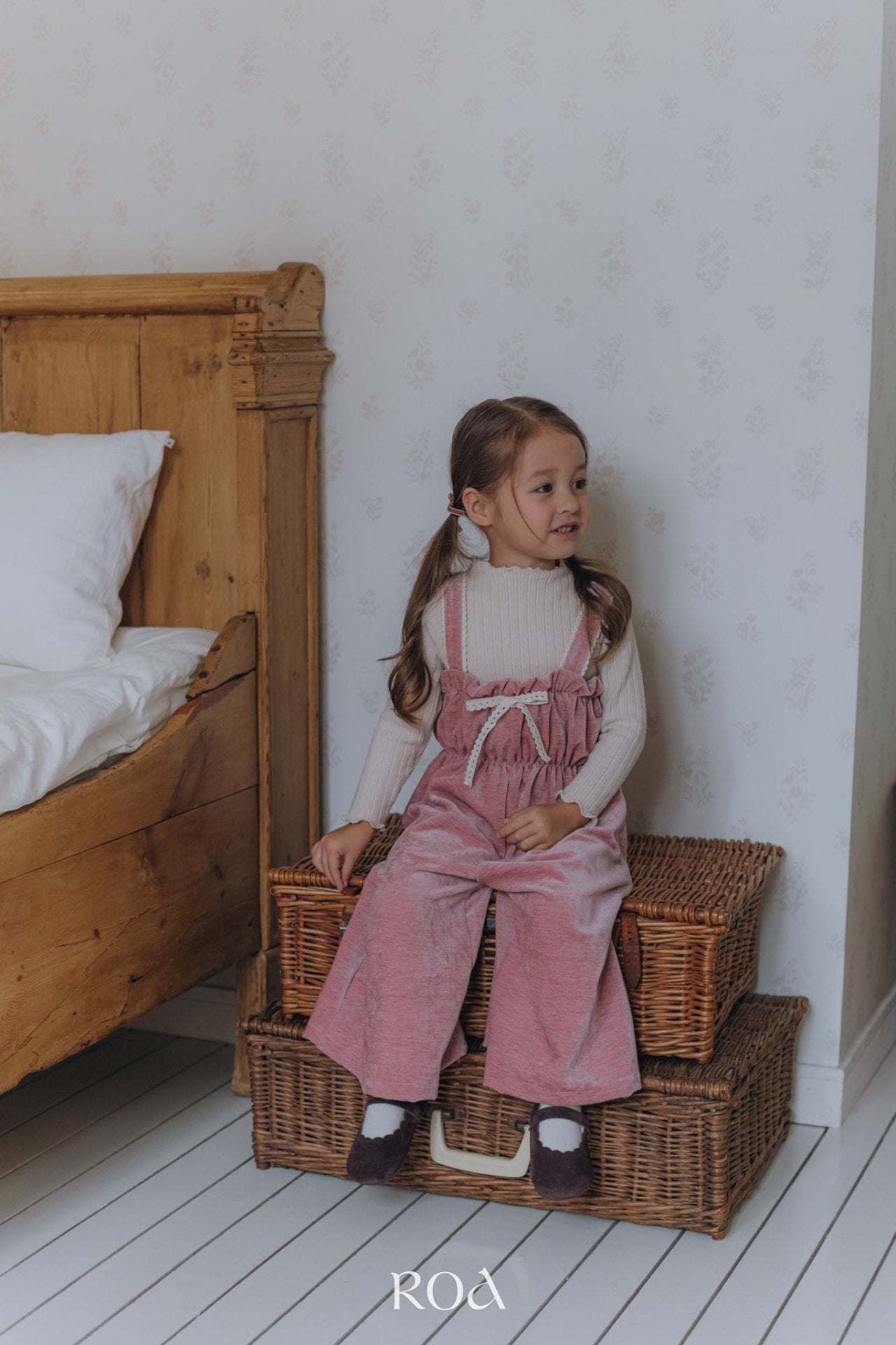 ［ROA］Shirring jumpsuit