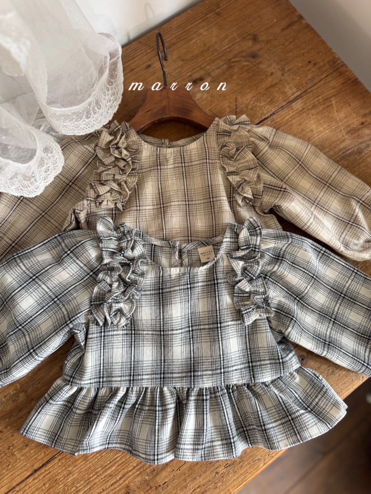 ［marron］Mono frill blouse