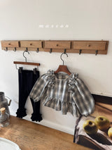 ［marron］Mono frill blouse