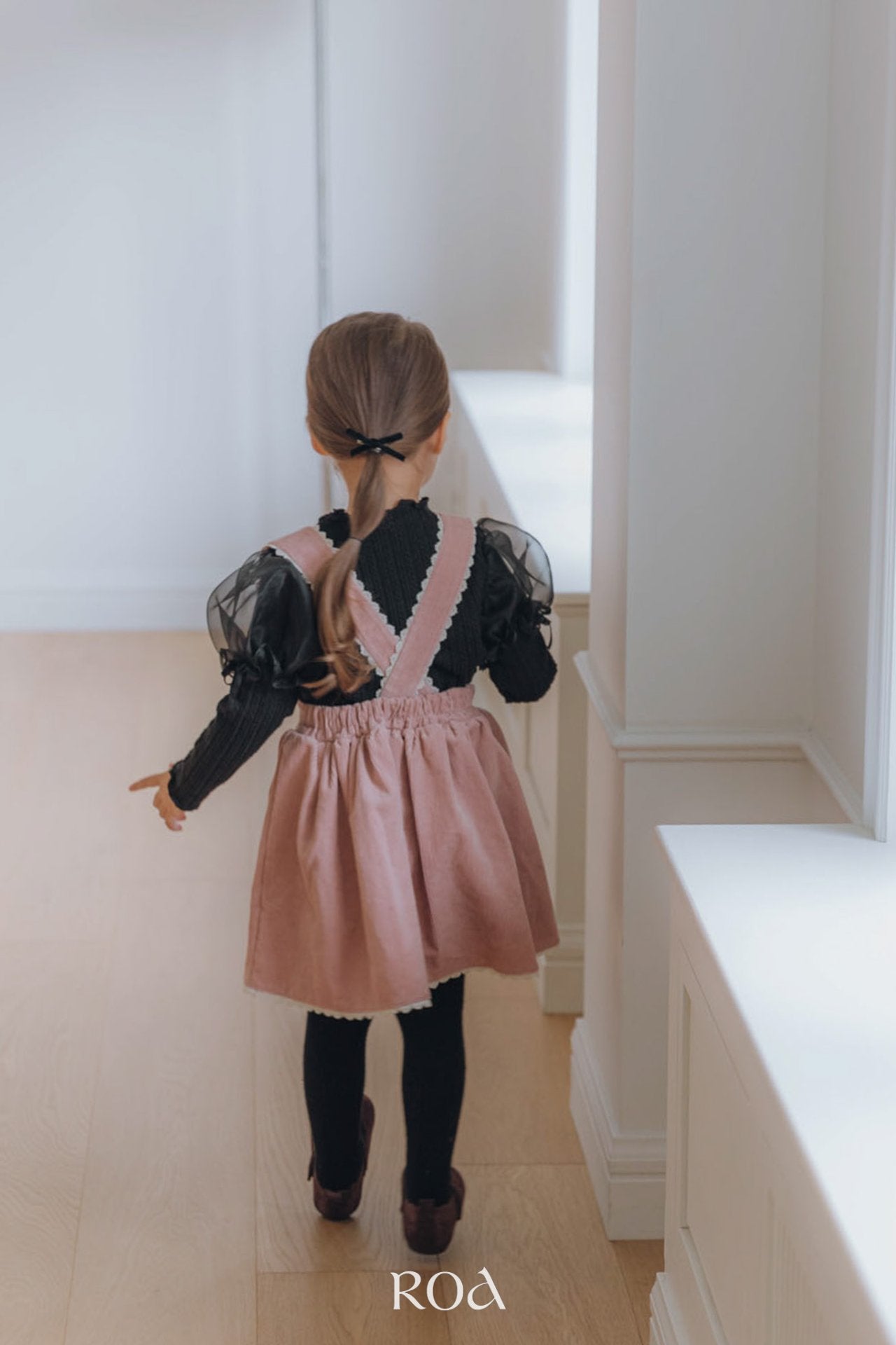 ［ROA］Lace suspender one-piece