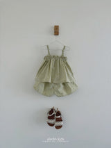 ［aladin］Embroidery sleeveless blouse