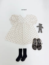 ［puipui］Camellia seeds one-piece