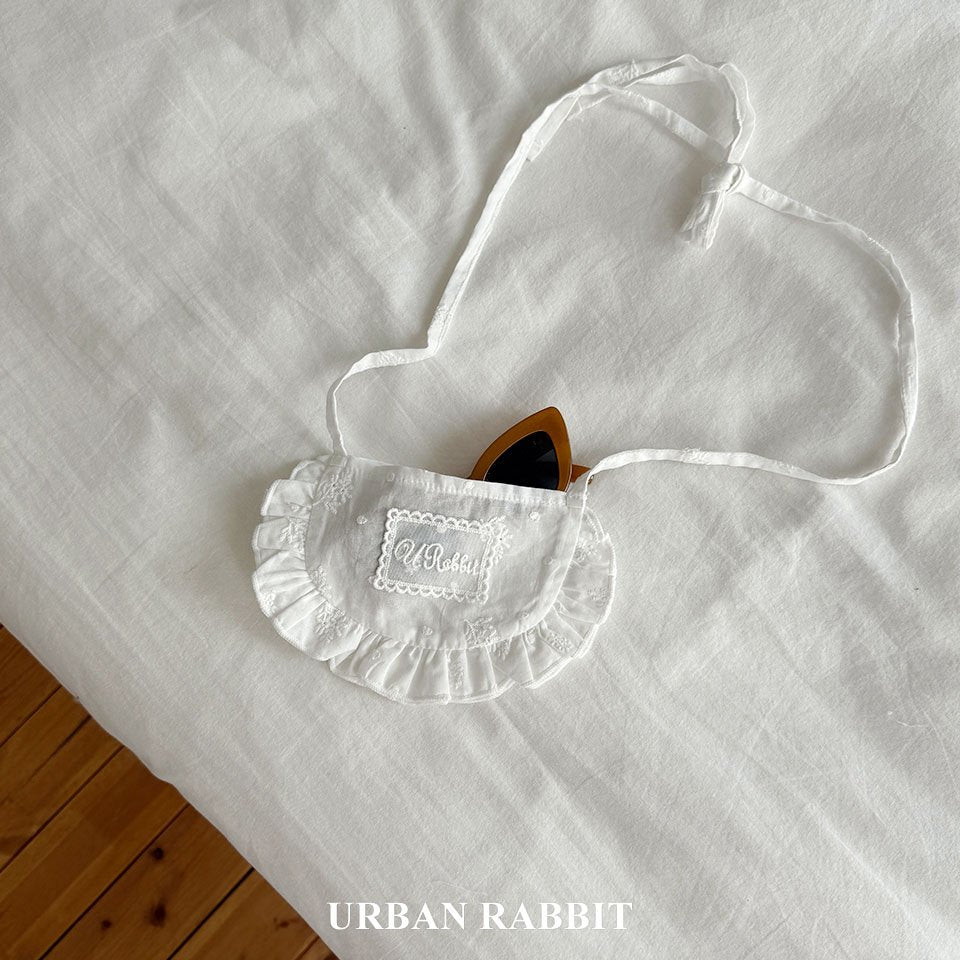 ［URBAN RABBIT］Eyelet crescent moon belt bag