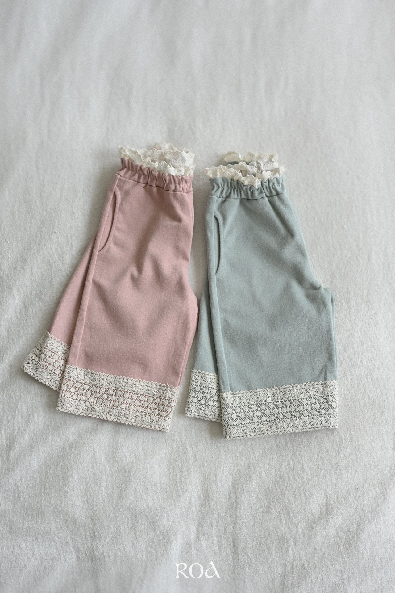 ［ROA］Lace wide pants