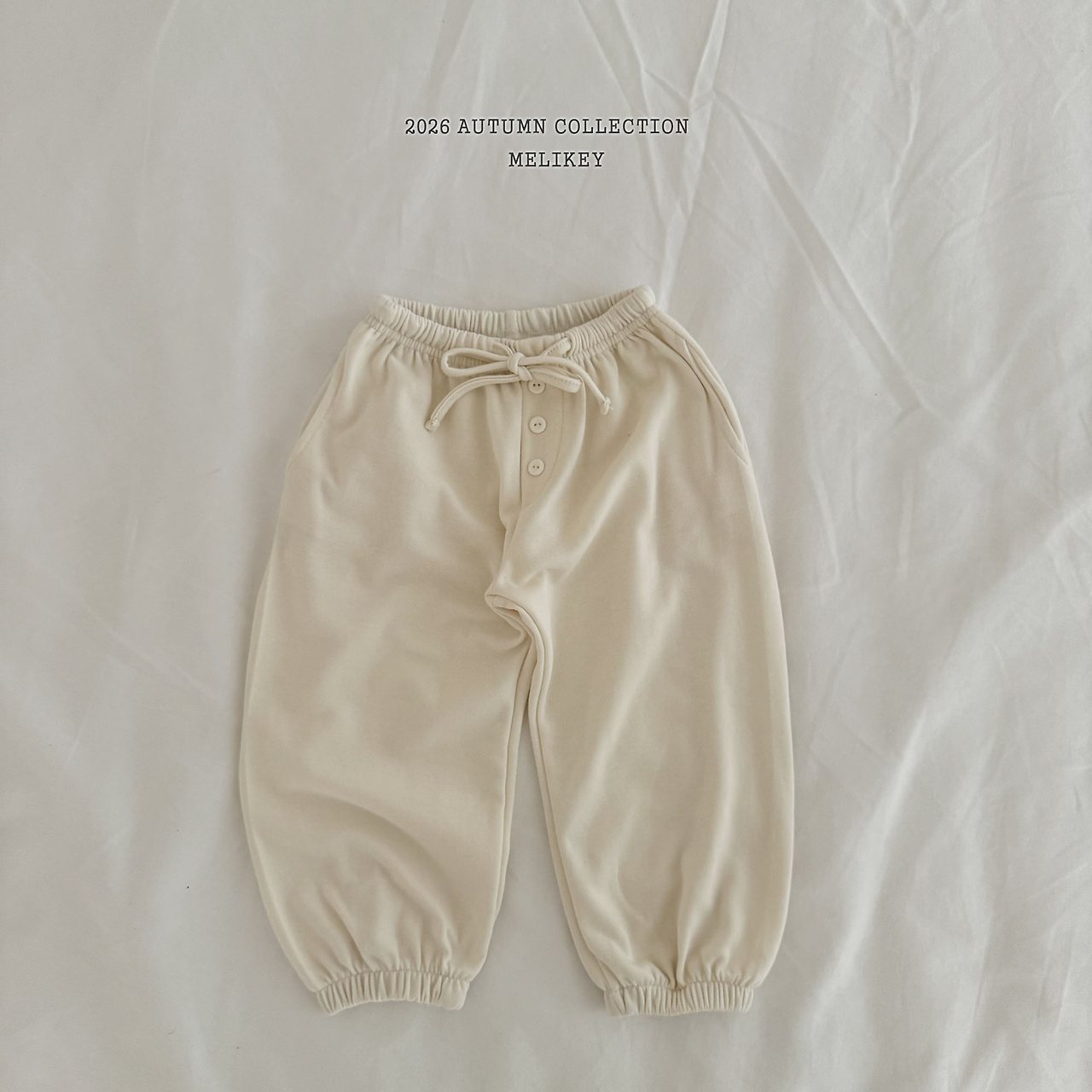 ［Melikey］Button color jogger pants