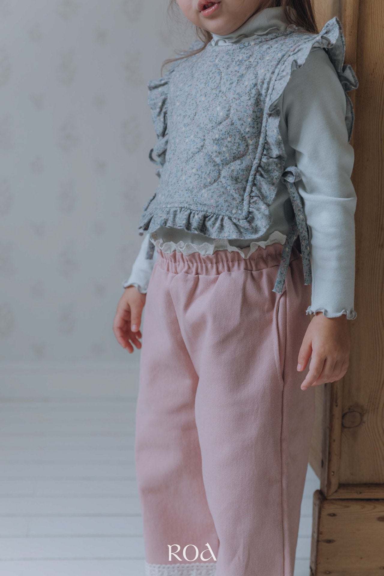 ［ROA］Lace wide pants