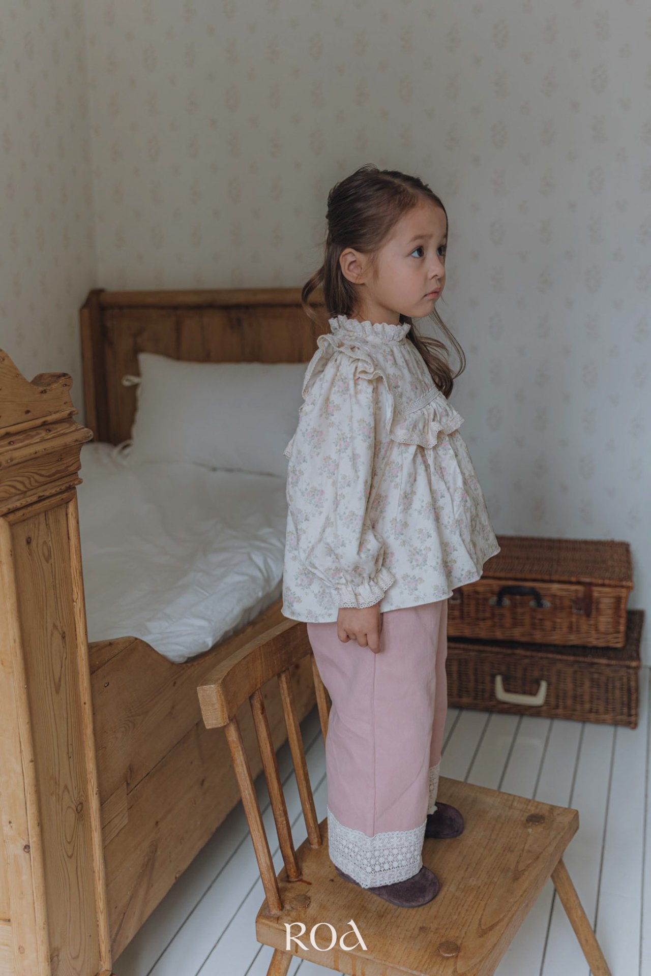 ［ROA］Lace wide pants