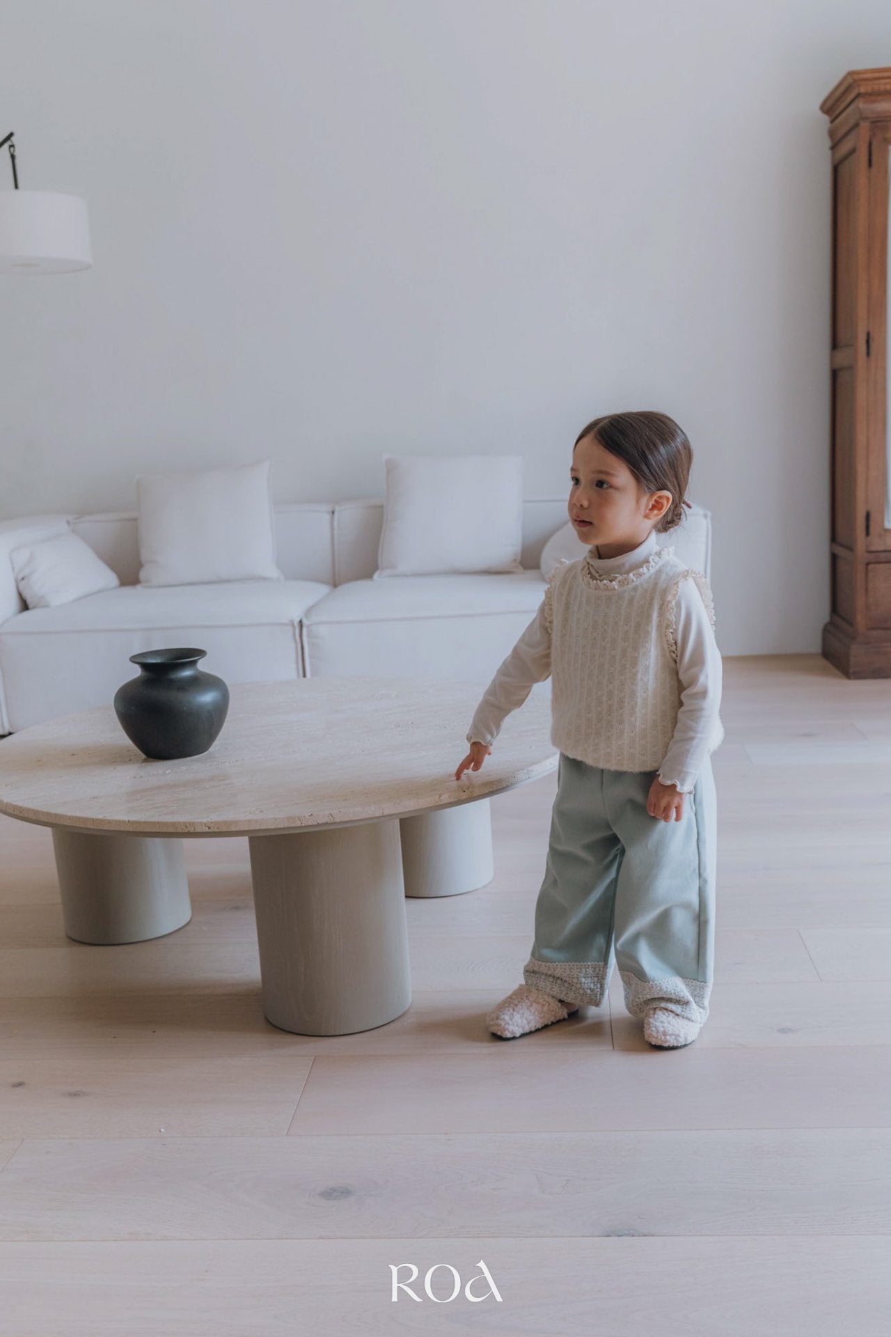 ［ROA］Lace wide pants