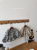 ［marron］Mono frill blouse
