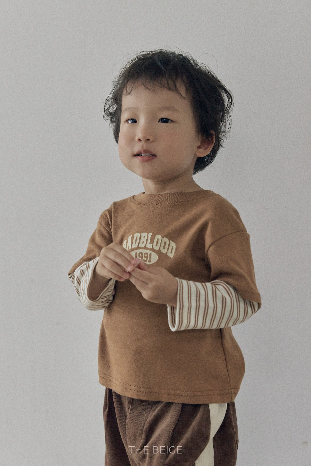 ［The beige］Layered Sleeve Tee