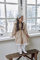 ［marron］Lace ribbon socks