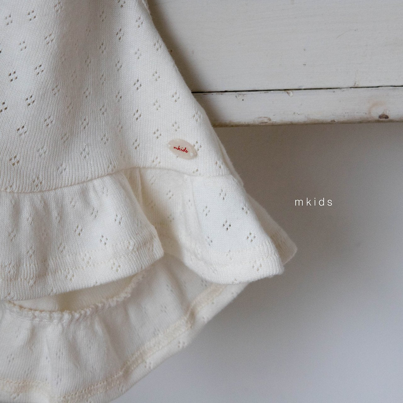 ［mkids］Eyelet halter bustier