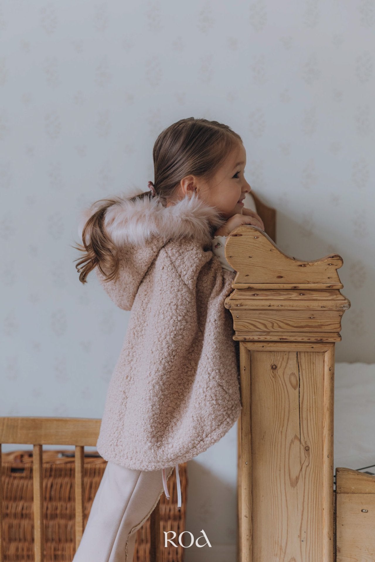 ［ROA］Corduroy ribbon pants