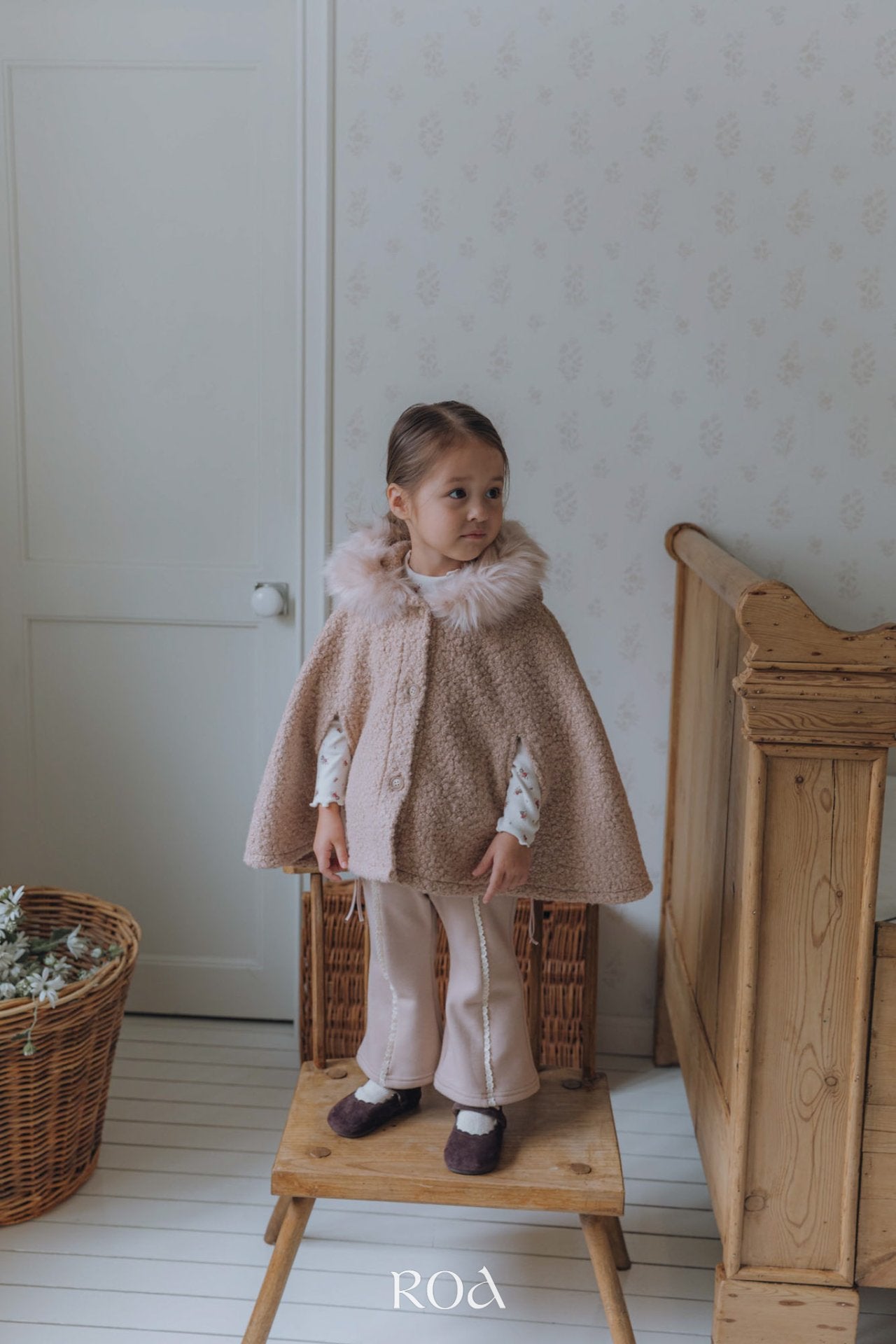 ［ROA］Corduroy ribbon pants