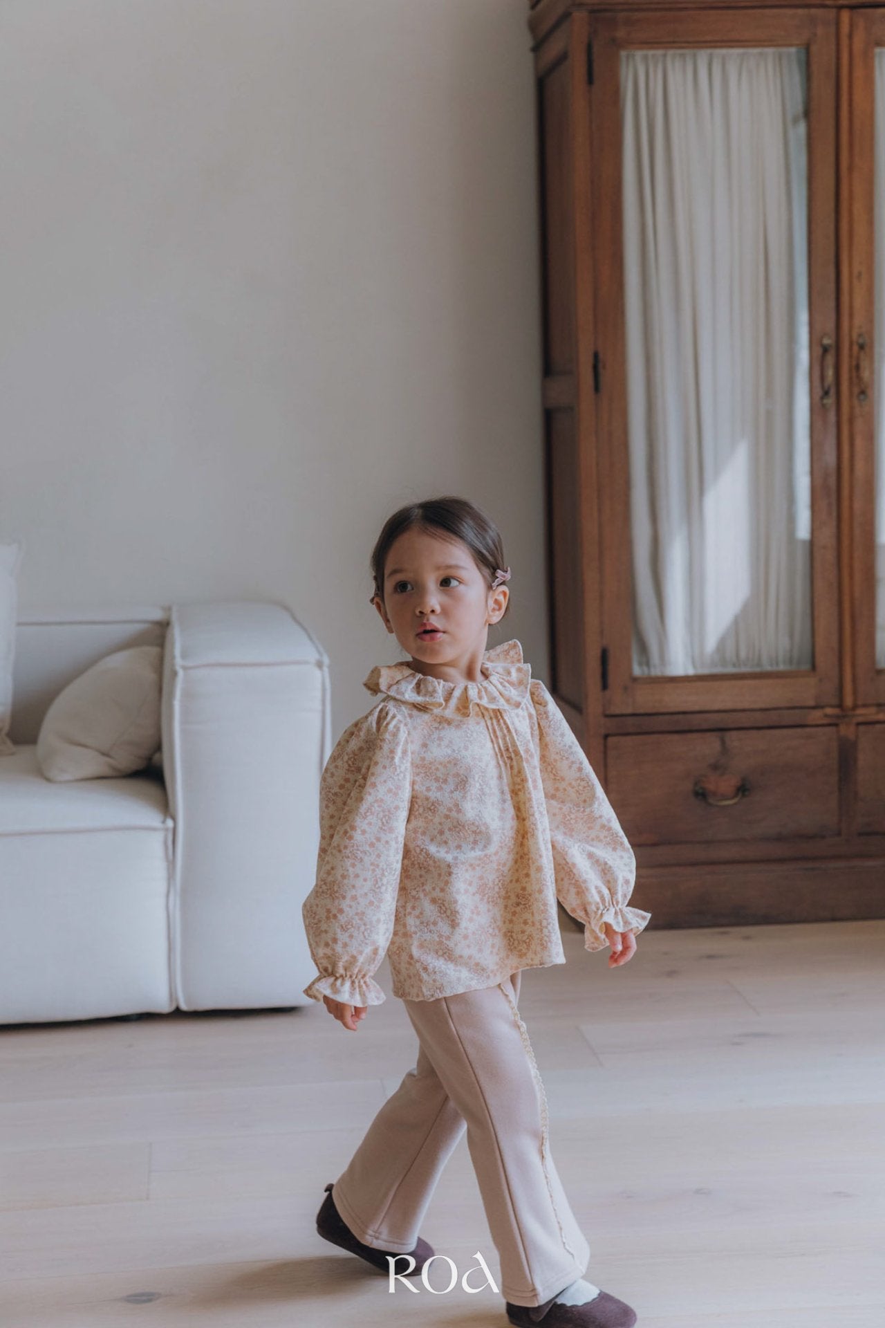 ［ROA］Corduroy ribbon pants