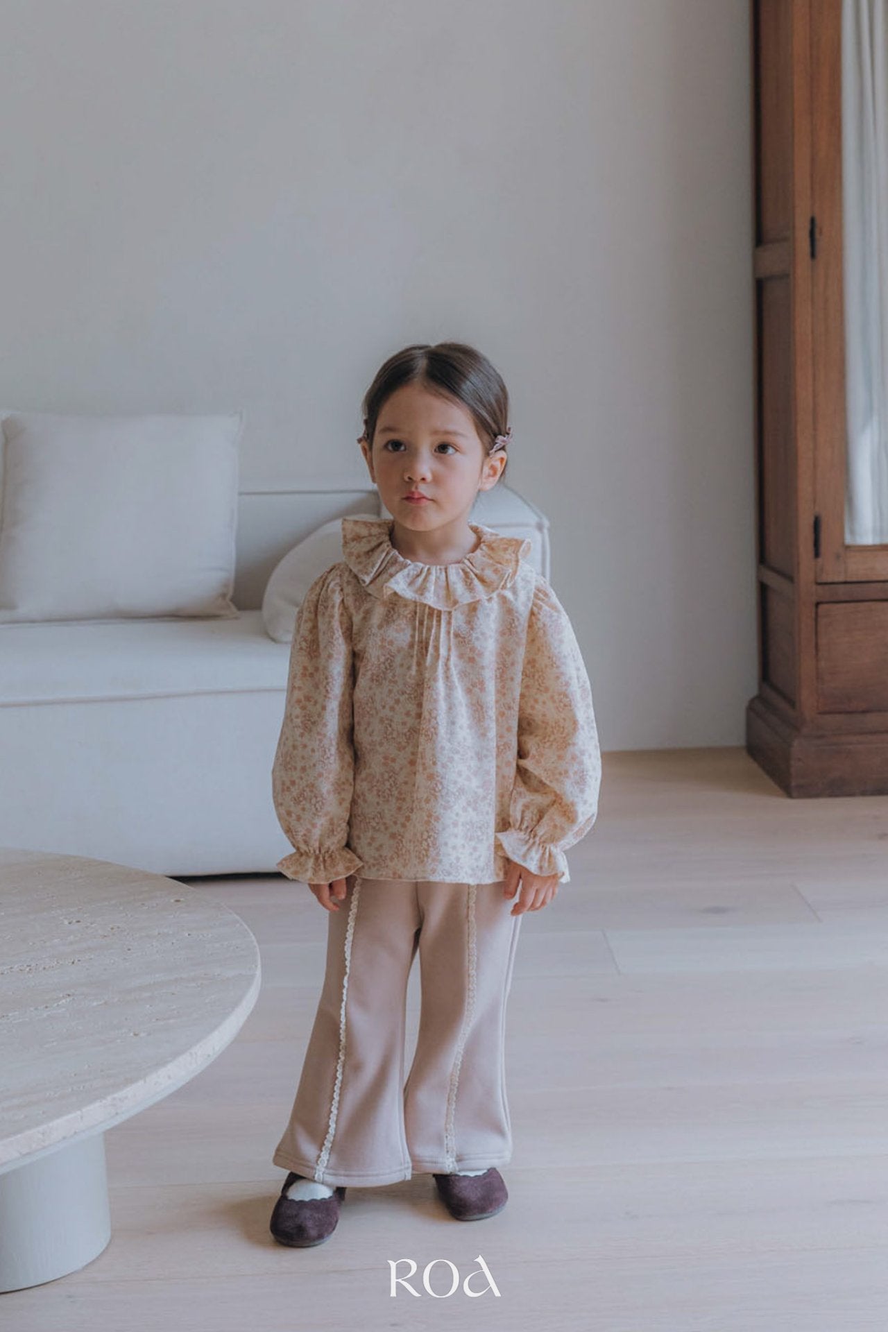 ［ROA］Corduroy ribbon pants