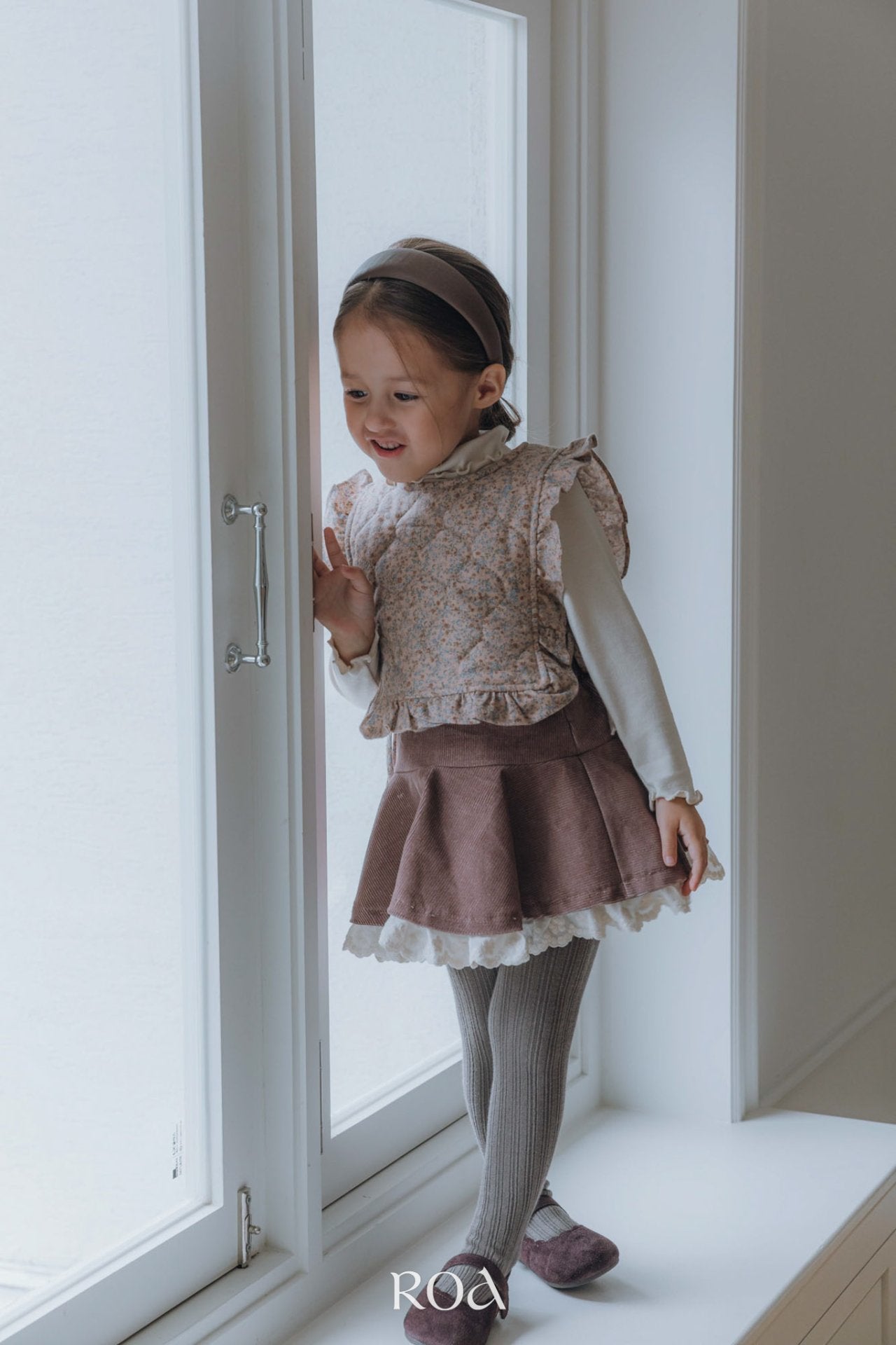 ［ROA］Lace mini skirt