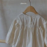 ［aladin］Lace shirring blouse