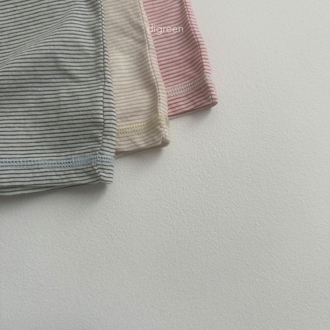 ［digreen］Candle T-shirts