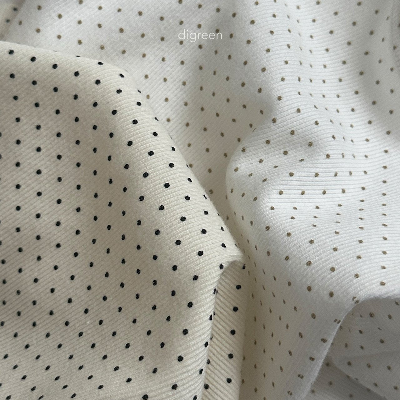 ［digreen］Tiny dots tee