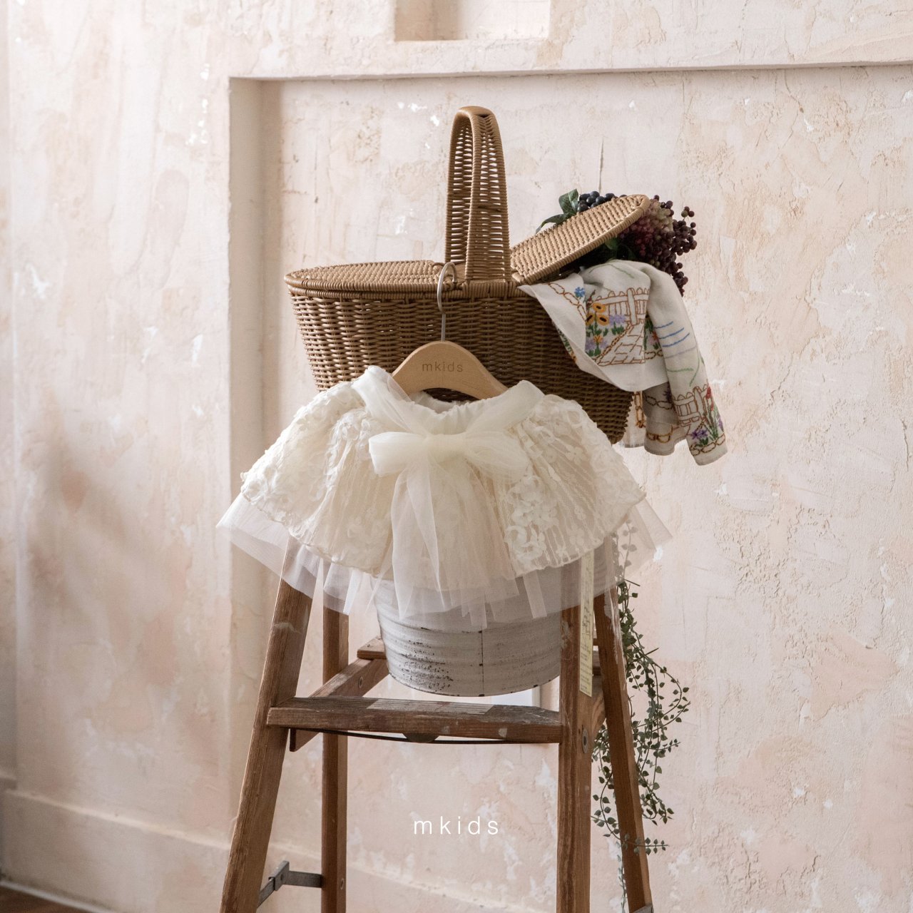 ［mkids］Flora lace skirt