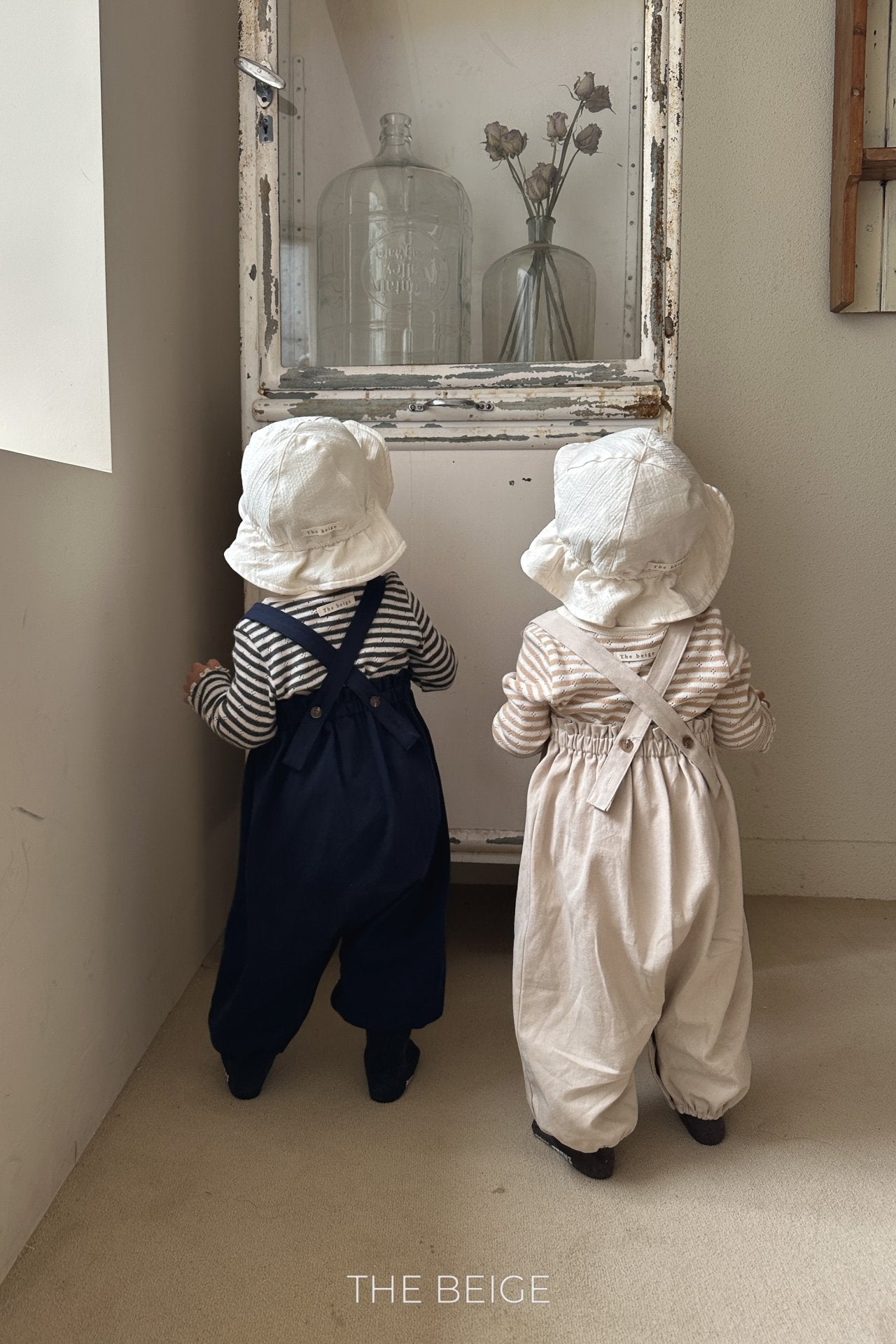［The beige］Suspender suit