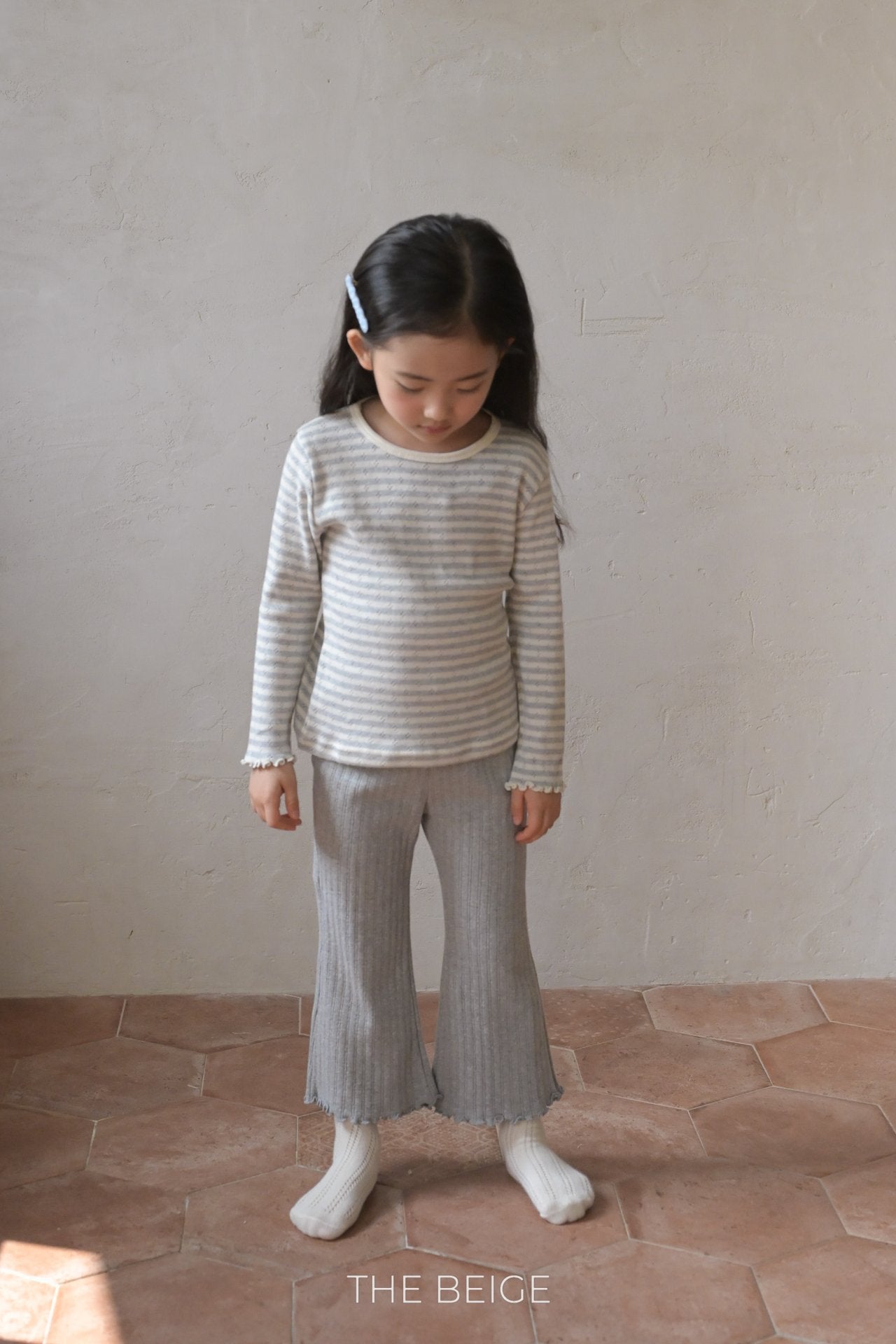 ［The beige］Mellow flare pants