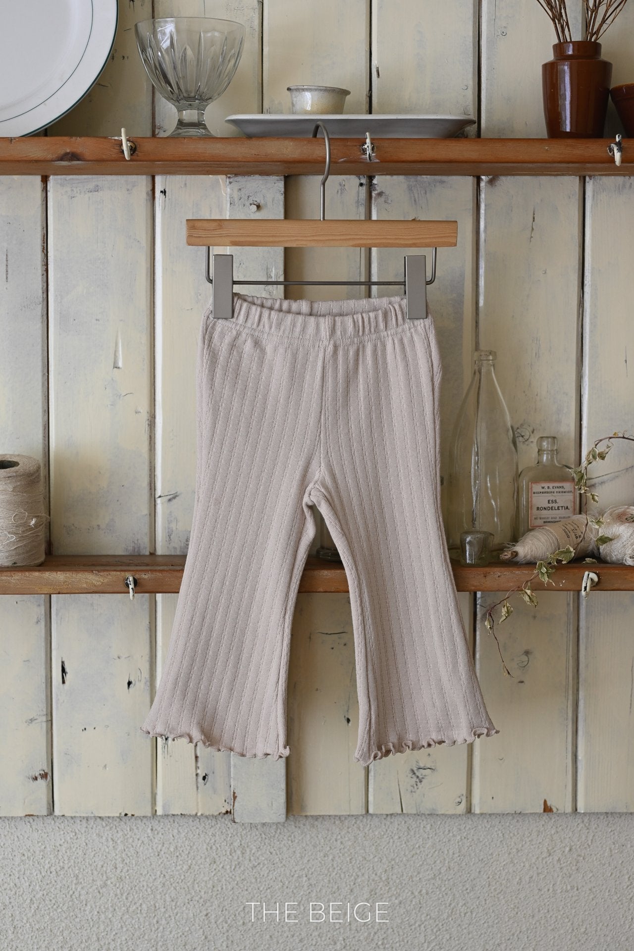 ［The beige］Mellow flare pants