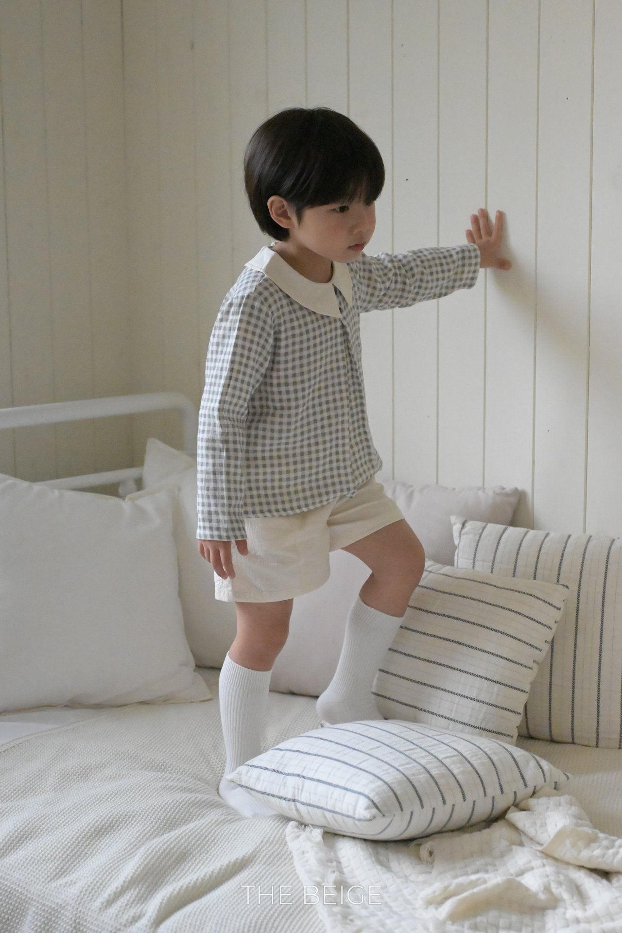 ［The beige］Sela button short pants