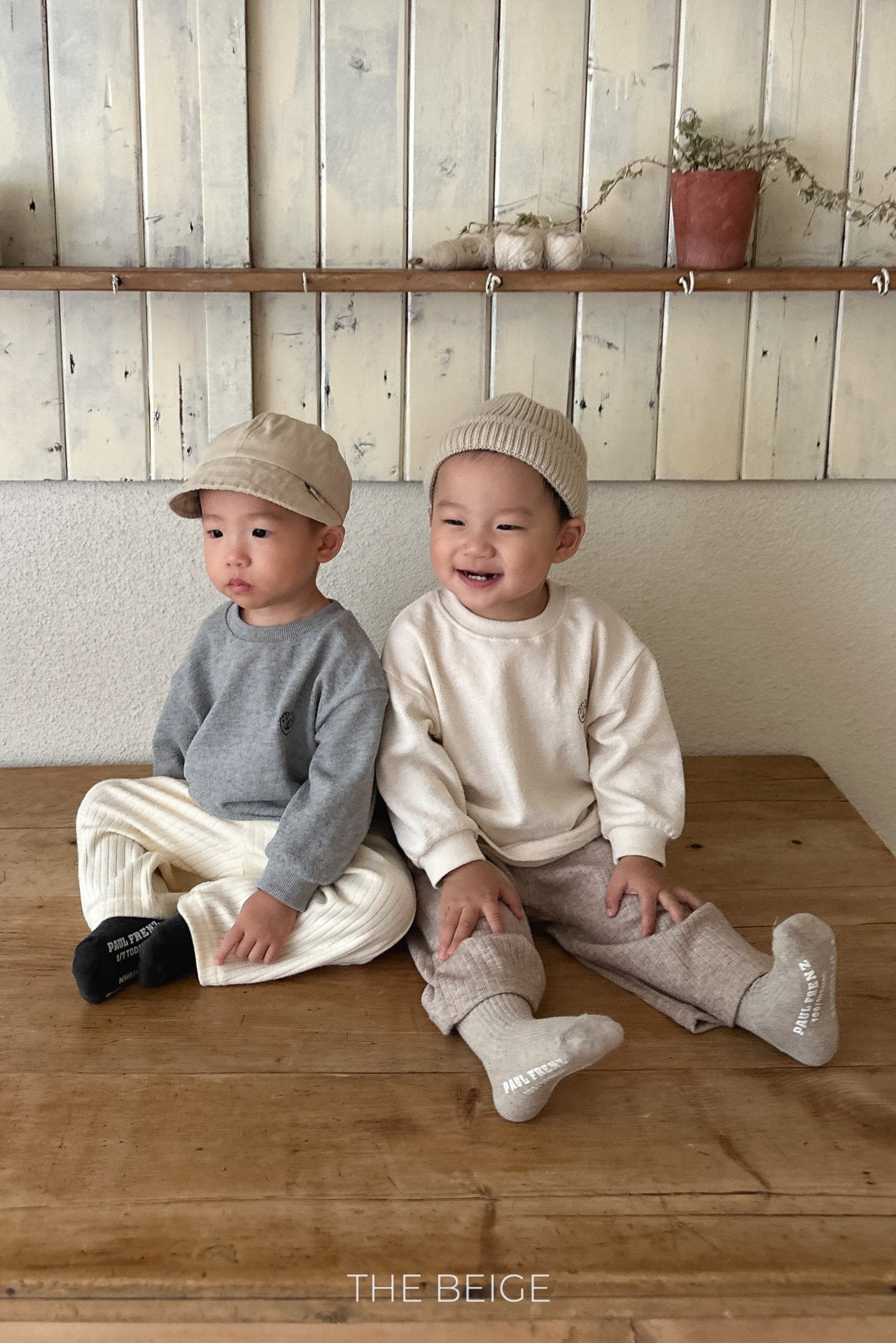 ［The beige］Rib straight pants