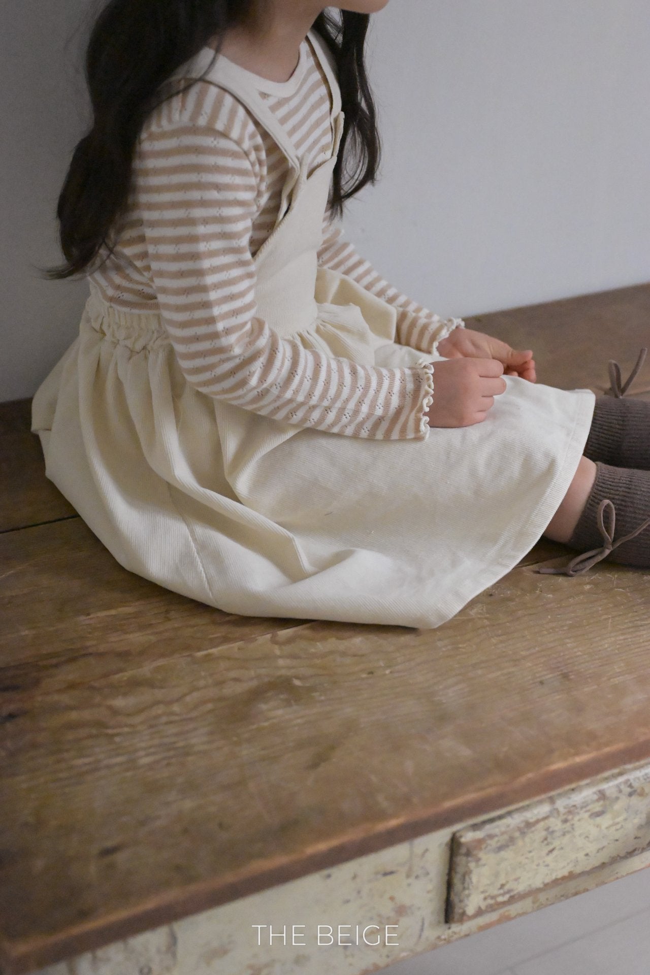 ［The beige］Corduroy suspender one-piece