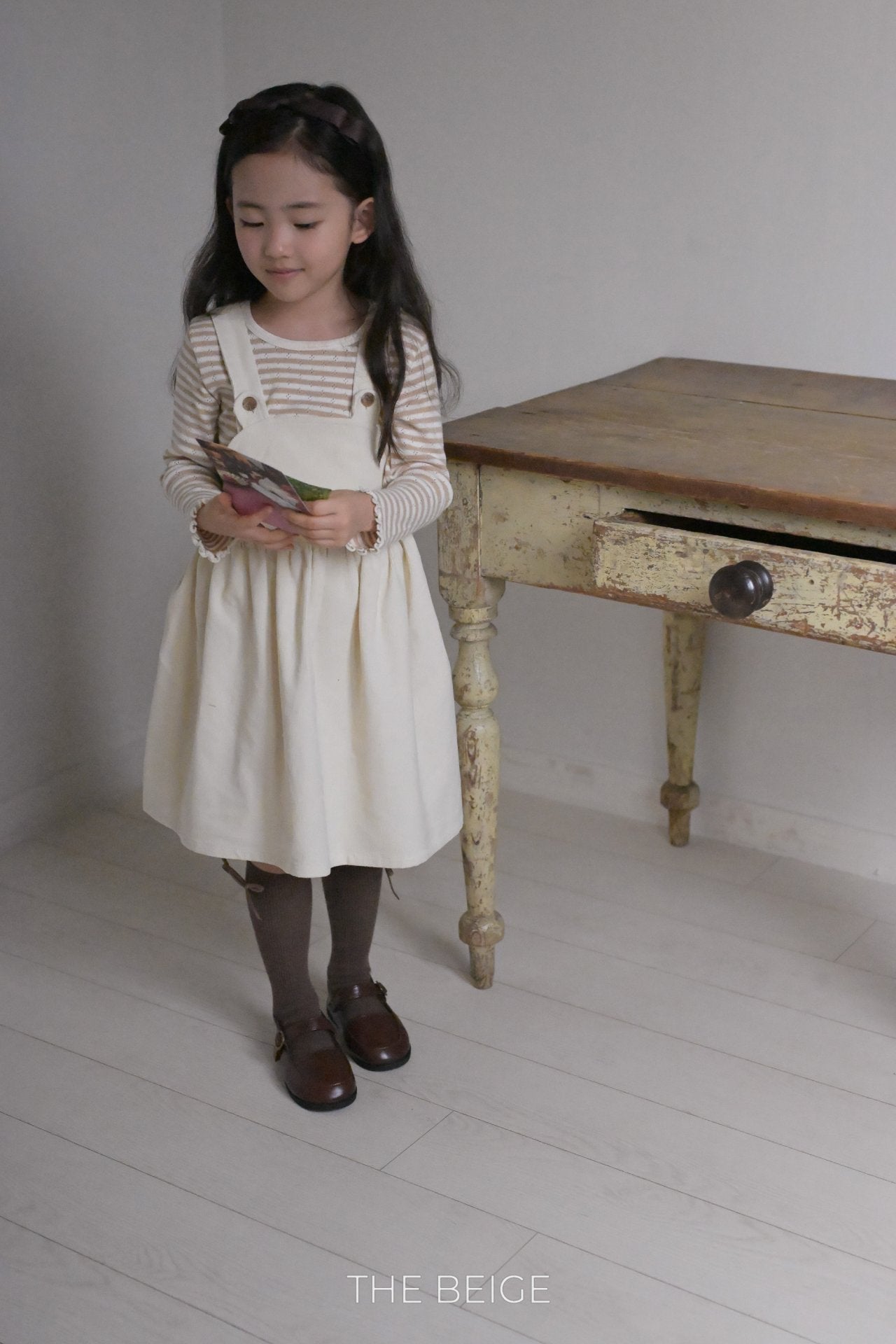 ［The beige］Corduroy suspender one-piece