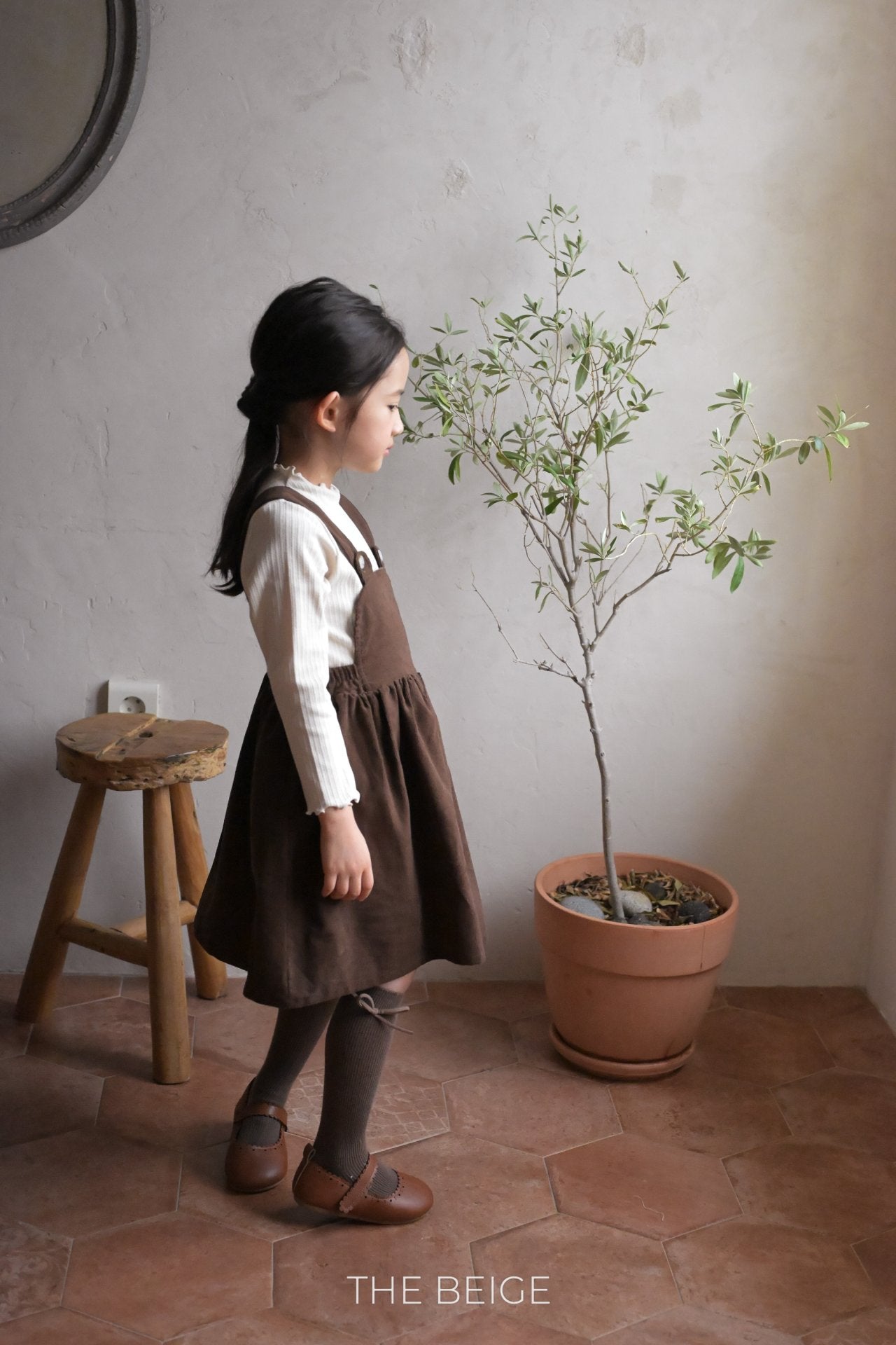 ［The beige］Corduroy suspender one-piece
