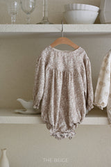 ［The beige］Flower shirring rompers