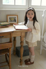 ［The beige］Jacquard blouse