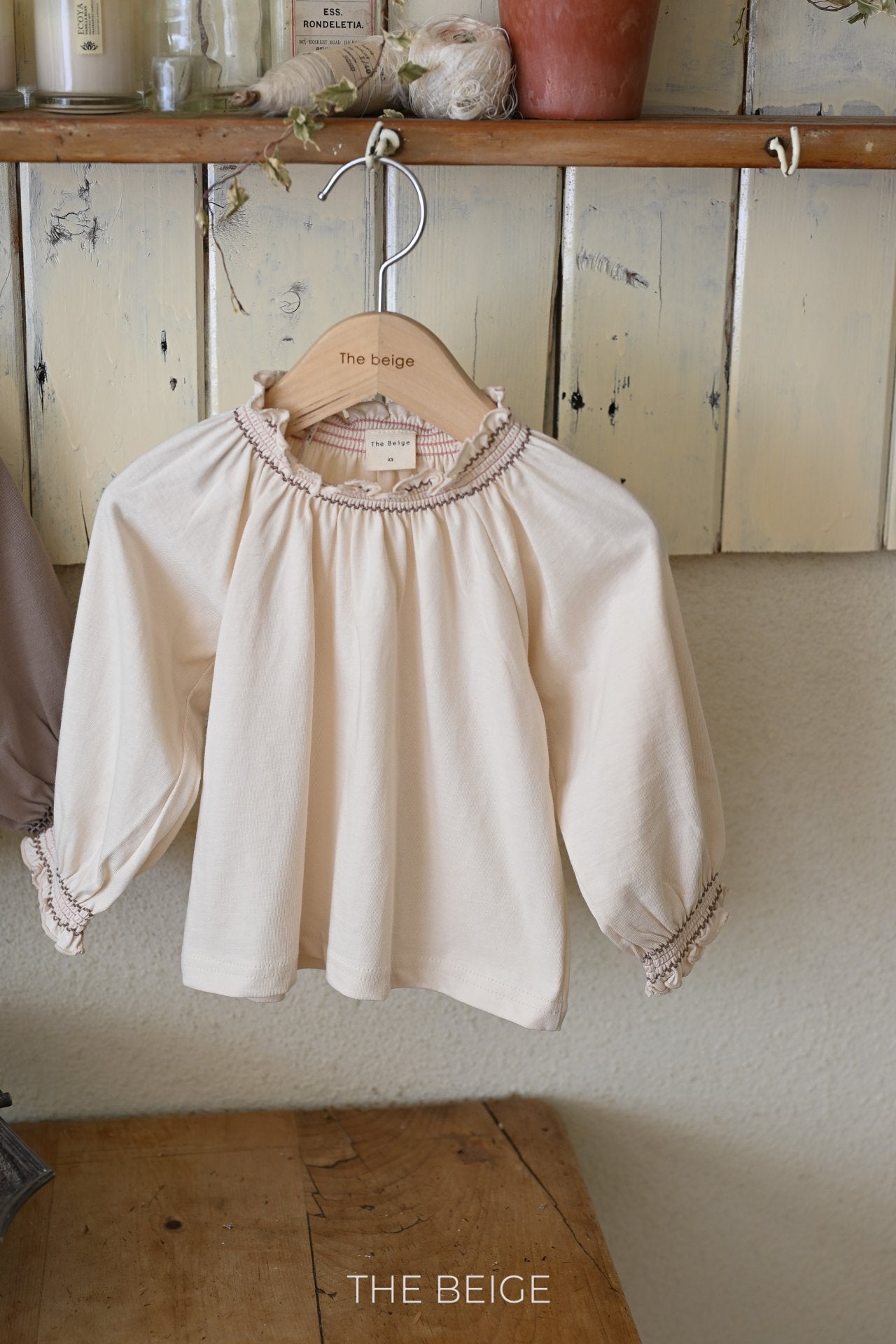 ［The beige］Smock blouse