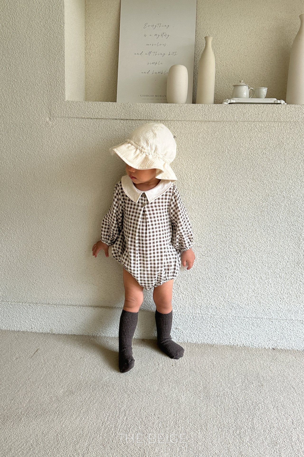 ［The beige］Petit collar rompers
