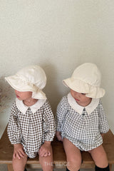 ［The beige］Petit collar rompers