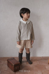 ［The beige］Petit collar shirt